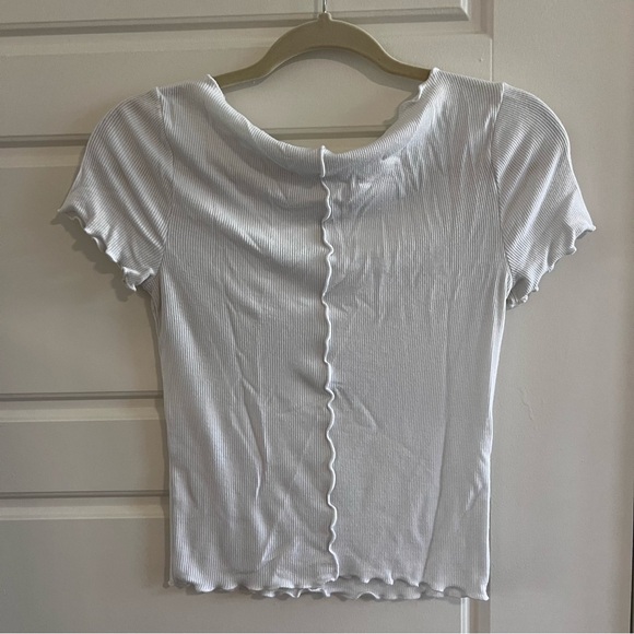 White Ribbed Abercrombie Top - Picture 6 of 6